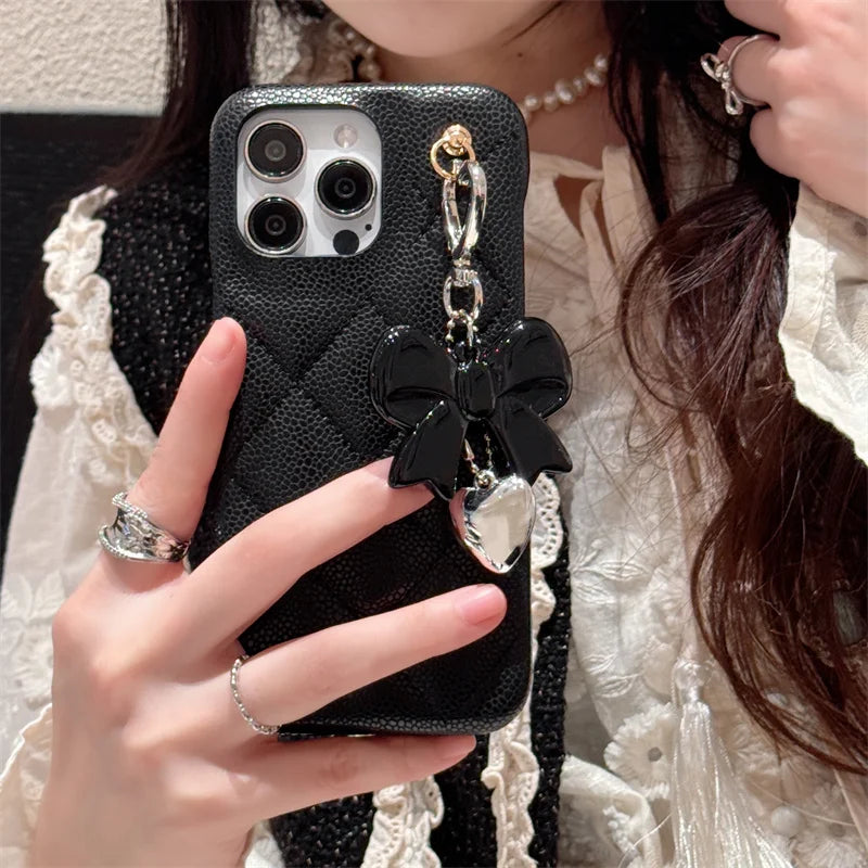 Luxury Argyle Pattern Phone Case For iPhone 16 Pro 14 13 15 Pro Max Cases with Cute Bowknot Pendant Leather Back Cover 15Pro max