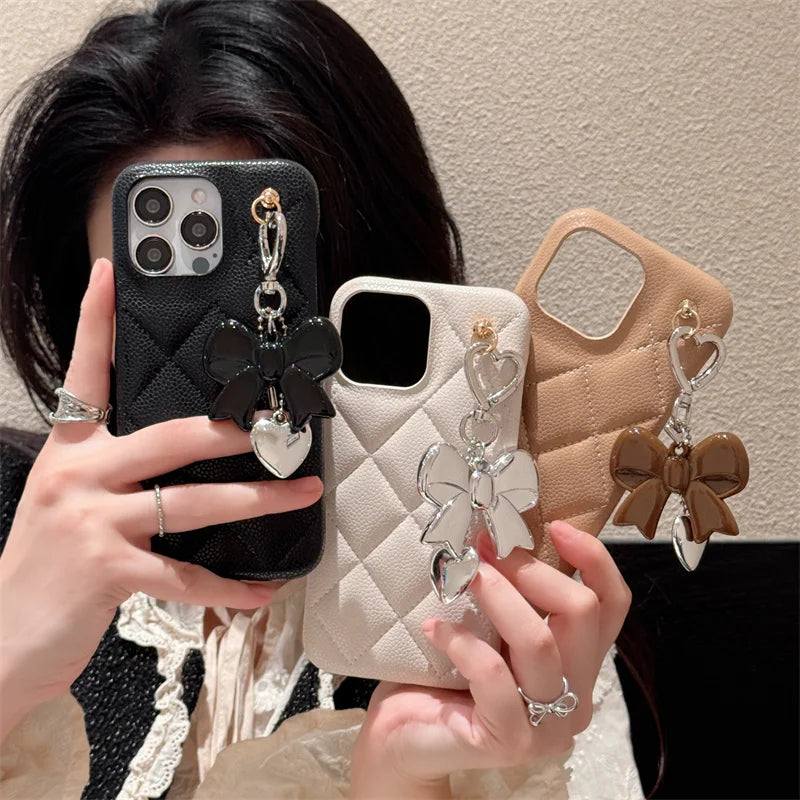 Luxury Argyle Pattern Phone Case For iPhone 16 Pro 14 13 15 Pro Max Cases with Cute Bowknot Pendant Leather Back Cover 15Pro max