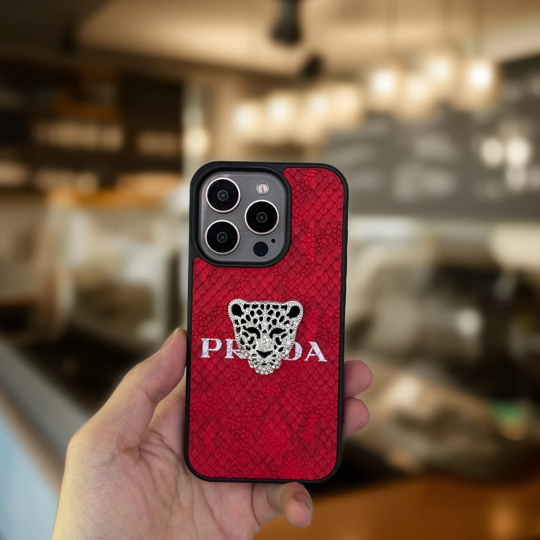 3d streetwear phone case for iphone 17 16 15 14 plus 13 12 11 pro max cover Luxury funda Metal leopard leather cases carcasa