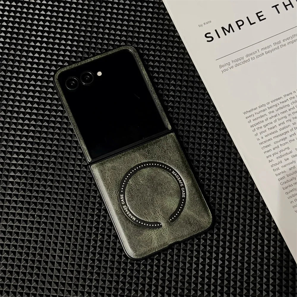 Magnetic Retro Leather Phone Case for Motorola Razr 60 50 40 Ultra Moto Razr 60 50 40 Shockproof Case Protective